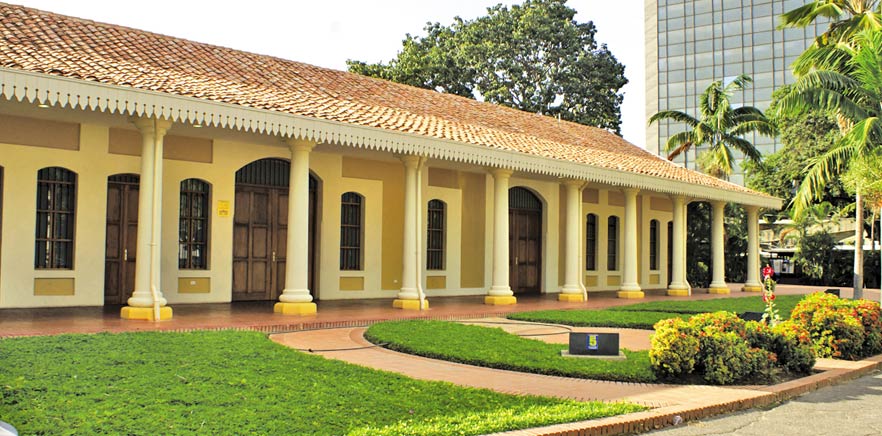 GALERIA UC